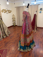 Load image into Gallery viewer, Farah Talib Aziz- Farheen Angarkha | FTA-FA-092