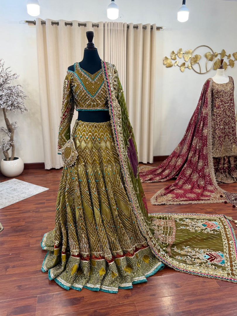 Mehndi Latest | MNR-Meh-726