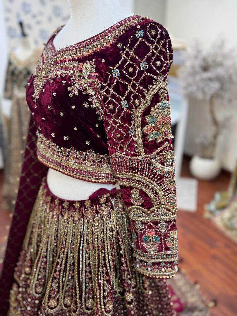 Mohsin Naveed Ranjha | MNR-Kai-727