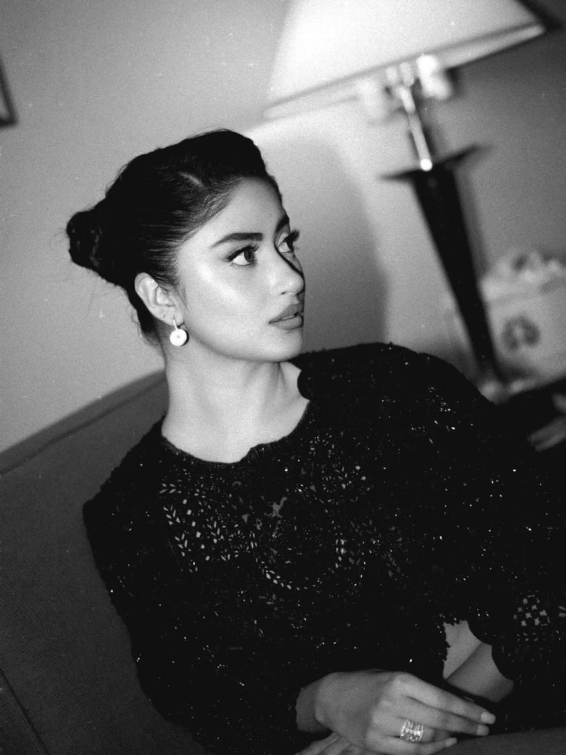 Shehla Chatoor | SC-Bla-040