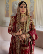 Load image into Gallery viewer, Farah Talib Aziz –  Mehr Un Nissa Scarlett Bridal | FTA-Meh-043
