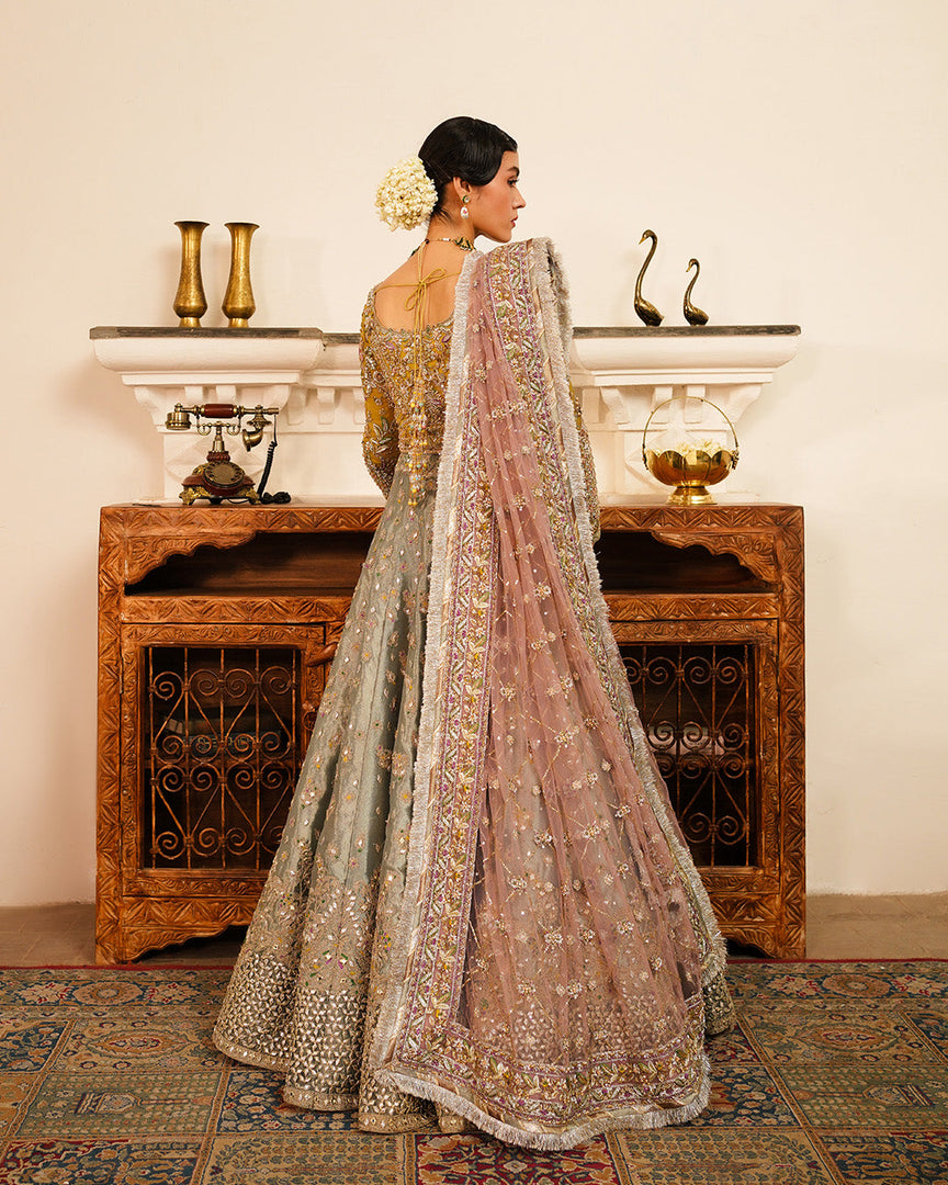 Faiza Saqlain | FS-032