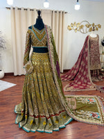 Load image into Gallery viewer, Mehndi Latest | MNR-Meh-726
