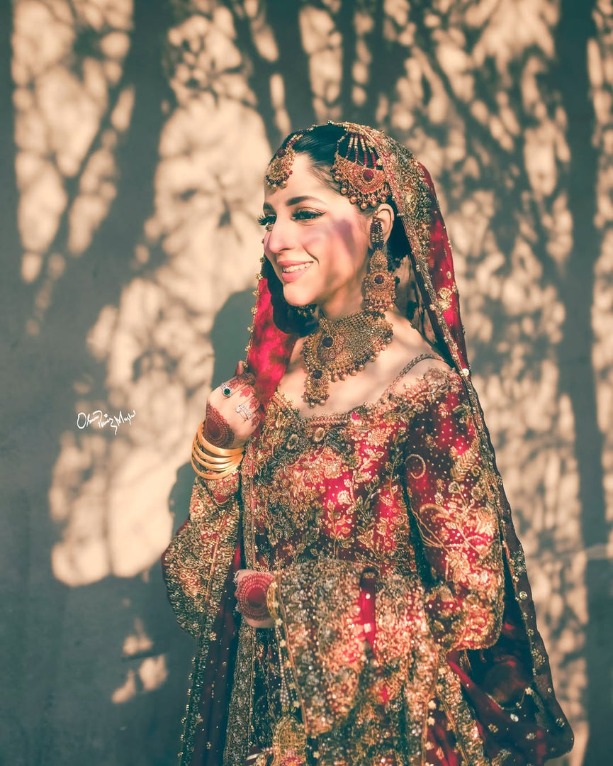 Farah Talib Aziz – New Heavy Scarlete 2025 | FTA-Hsc-073