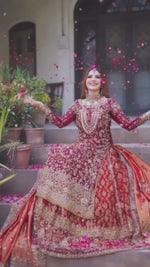 Load and play video in Gallery viewer, Zeeshan Danish – Red Classic Farshi | ZD-Rcf-059
